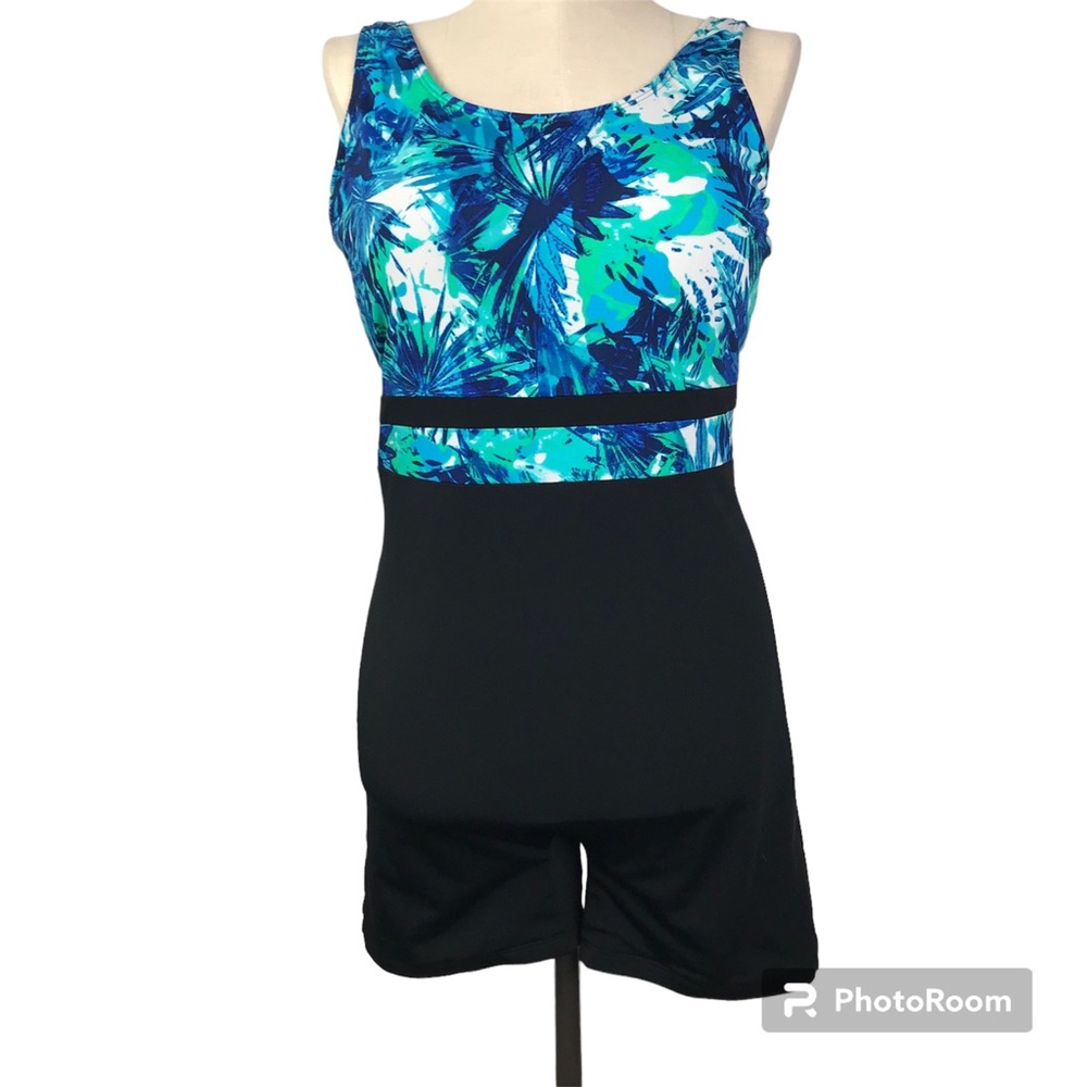 Sporti swimsuit short women’s size 16 multicolor pullover sleeveless pre owned